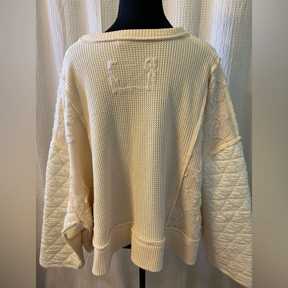 POL Cream Textured Knit Sweatshirt - Picture 6 of 10